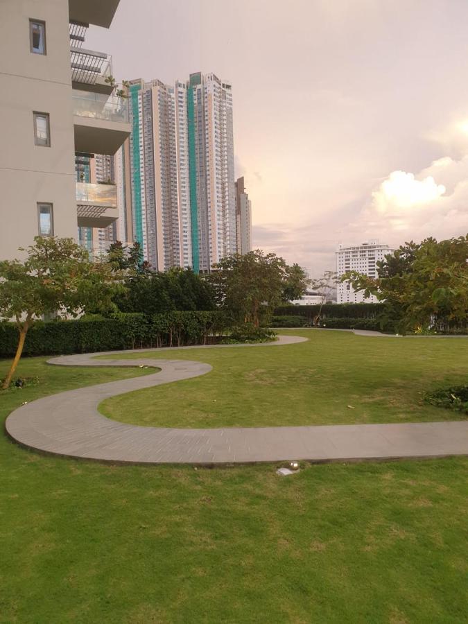 Altair Luxury Colombo By Miracle Apartment Bagian luar foto