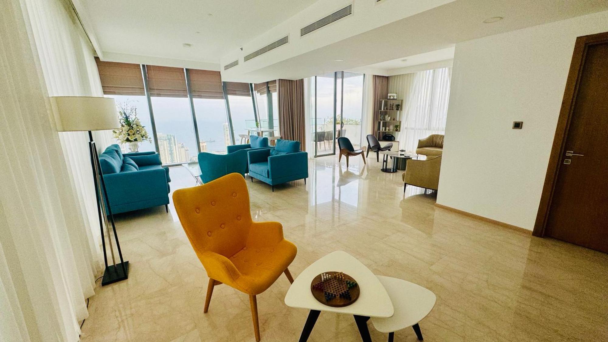 Altair Luxury Colombo By Miracle Apartment Bagian luar foto