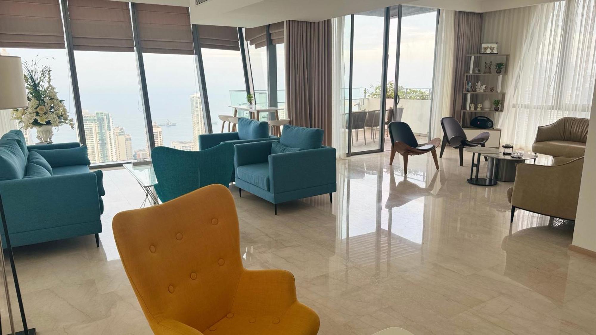 Altair Luxury Colombo By Miracle Apartment Bagian luar foto