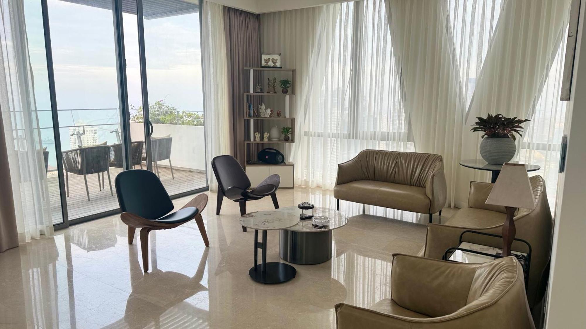 Altair Luxury Colombo By Miracle Apartment Bagian luar foto